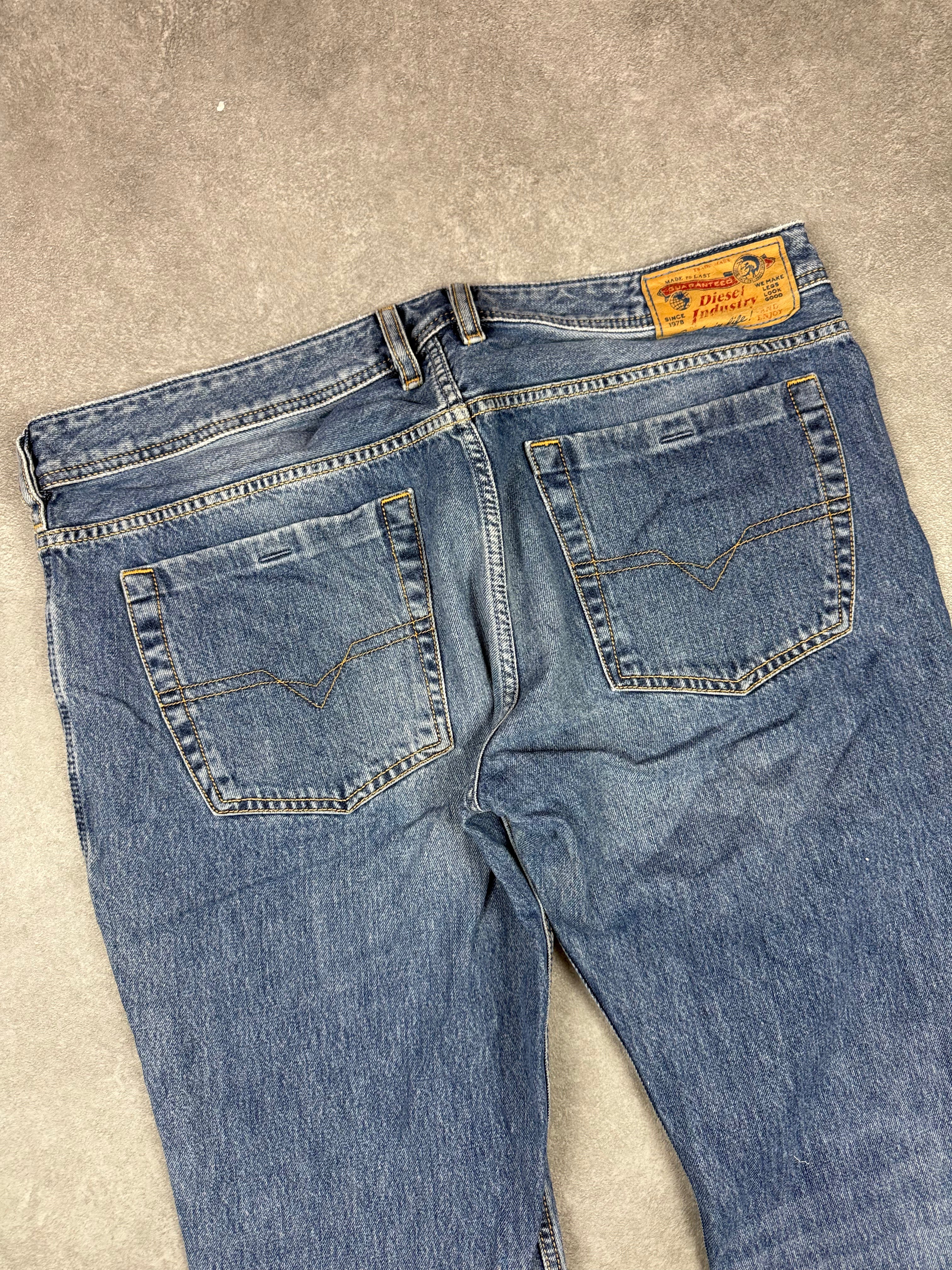 Diesel Jeans (XL)