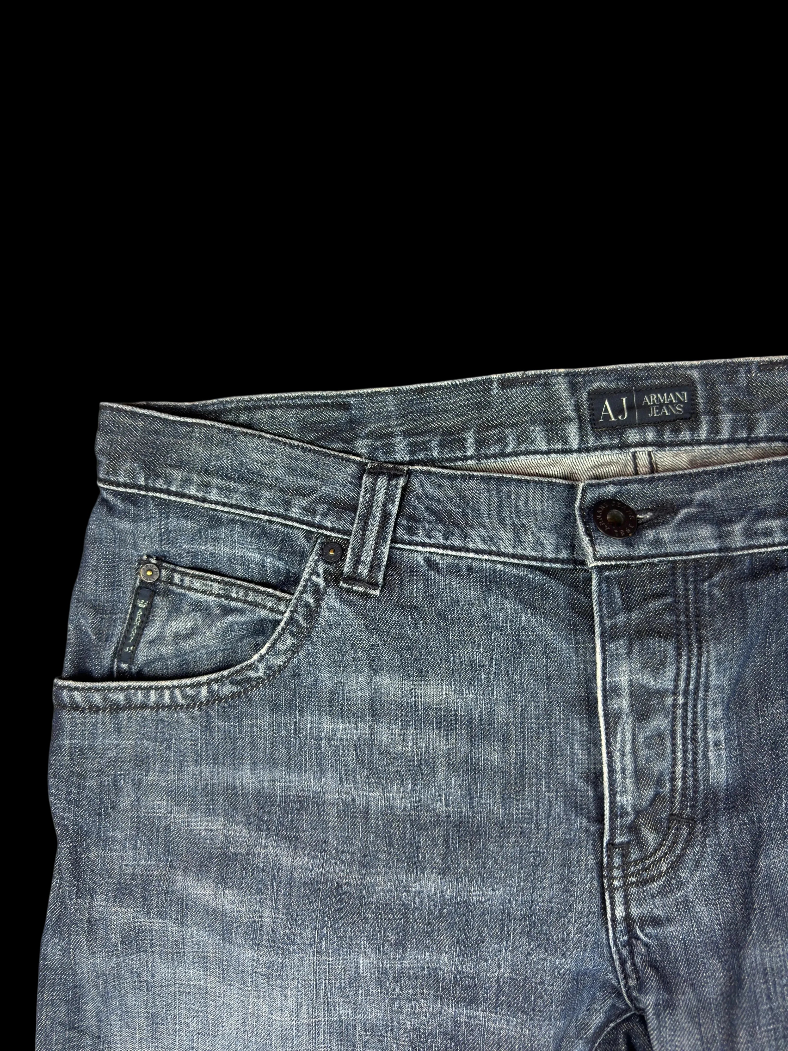 Armani Jeans (L)